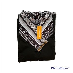 Women’s maternity/ breastfeeding shirt.